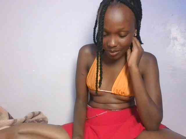 RealTemptress webcam