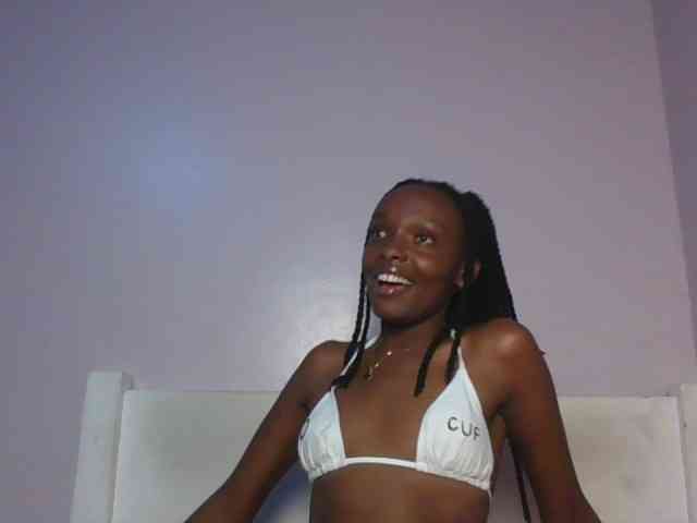 RealTemptress webcam