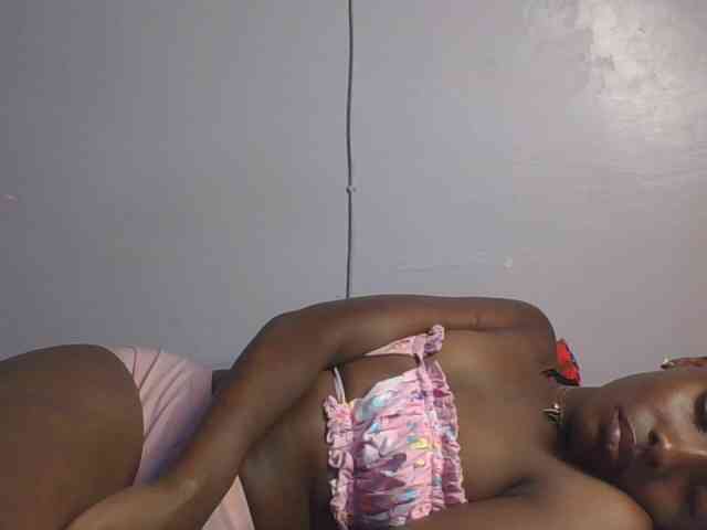 RealTemptress webcam