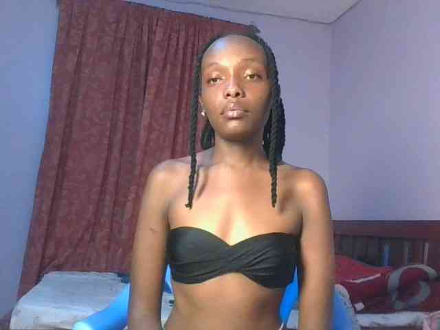 RealTemptress webcam