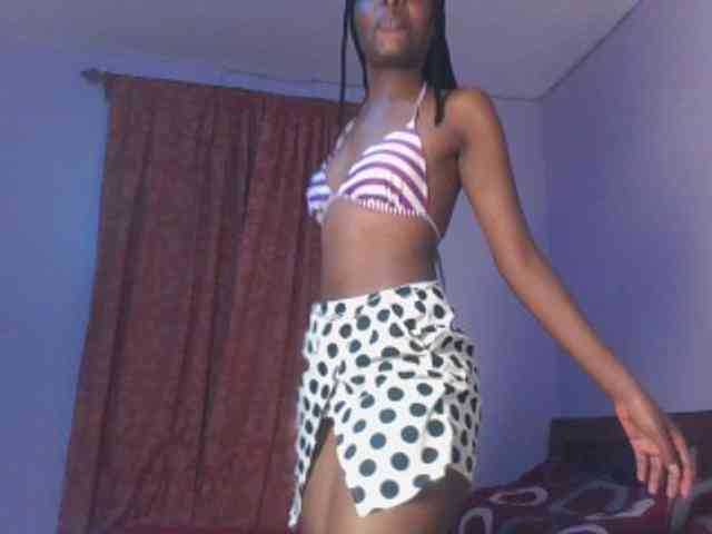 RealTemptress webcam