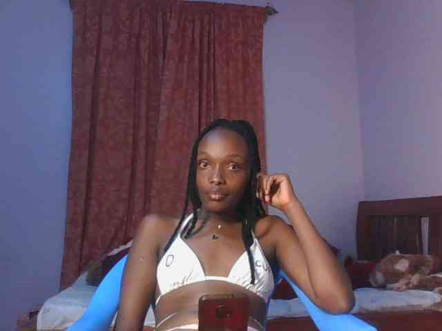 RealTemptress webcam