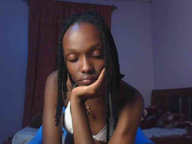 RealTemptress webcam