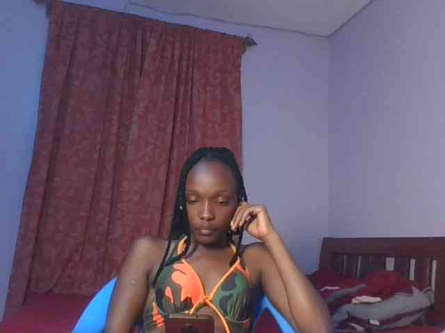 RealTemptress webcam