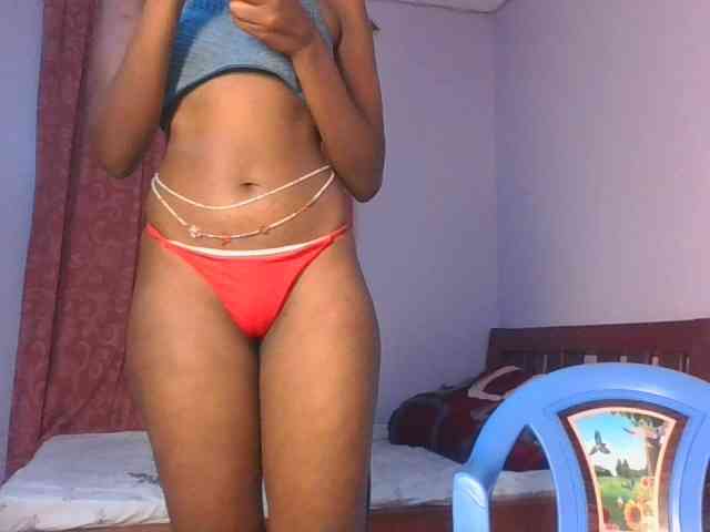 RealTemptress webcam