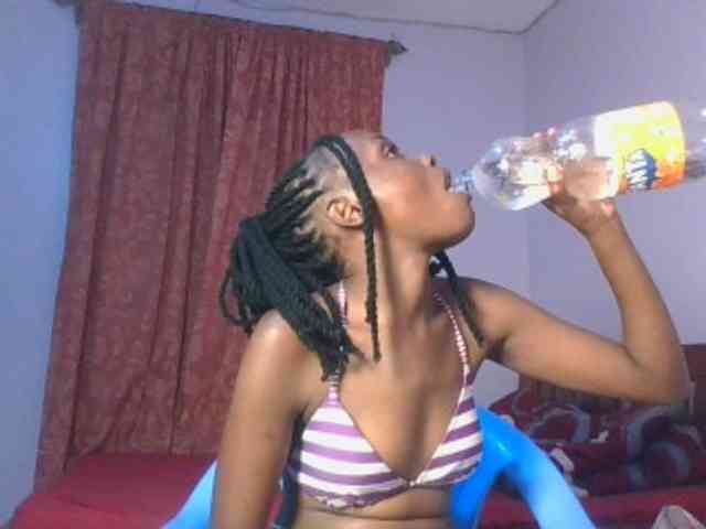 RealTemptress webcam