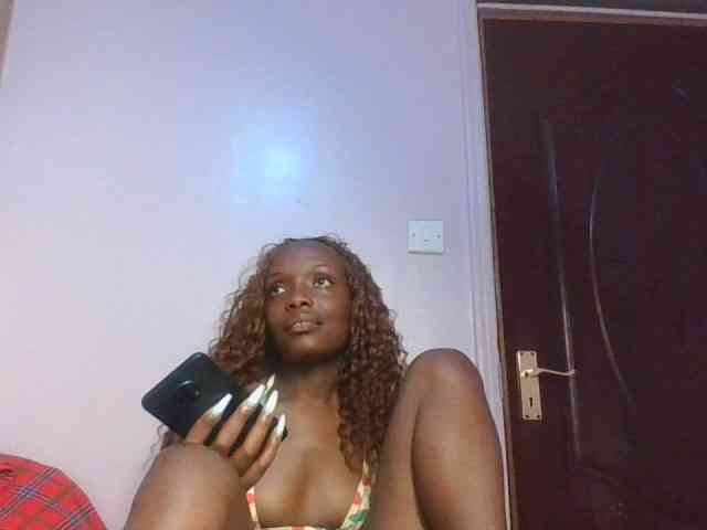 RealTemptress webcam