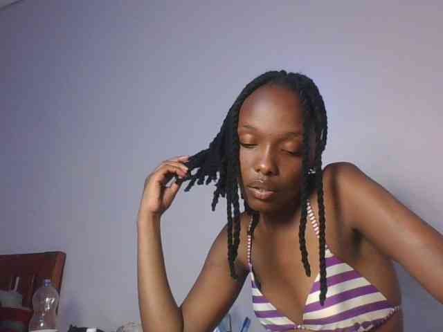 RealTemptress webcam