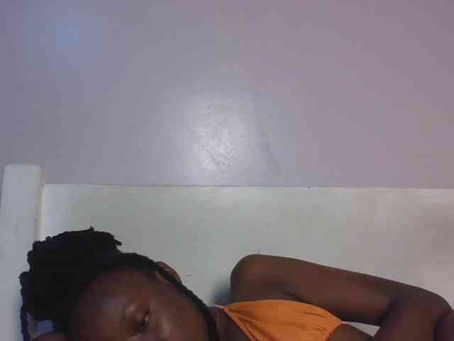 RealTemptress webcam