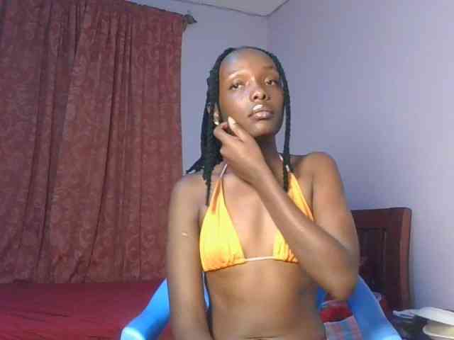 RealTemptress webcam