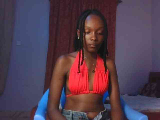 RealTemptress webcam