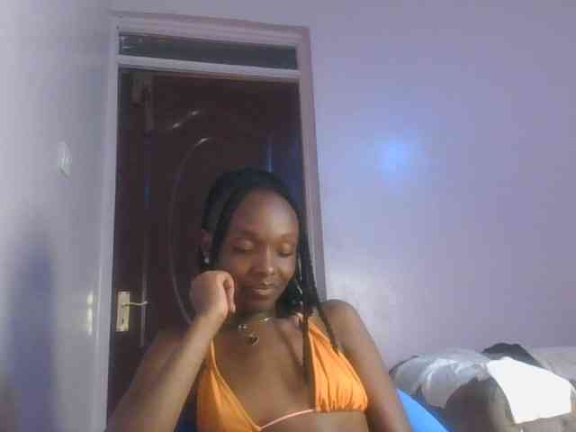 RealTemptress webcam