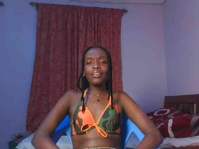 RealTemptress webcam