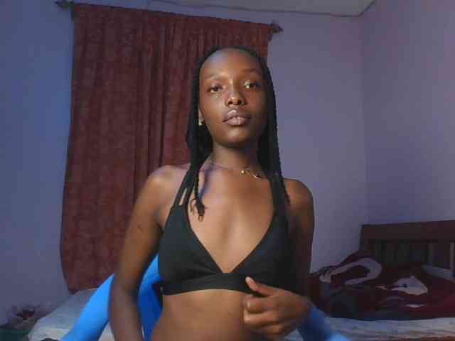 RealTemptress webcam