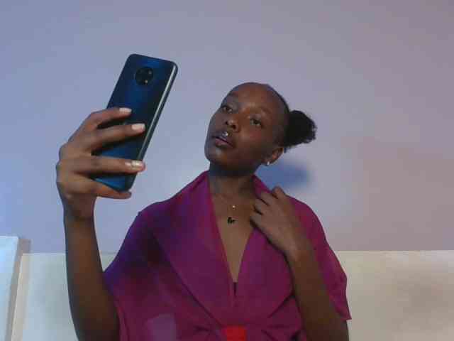 RealTemptress webcam