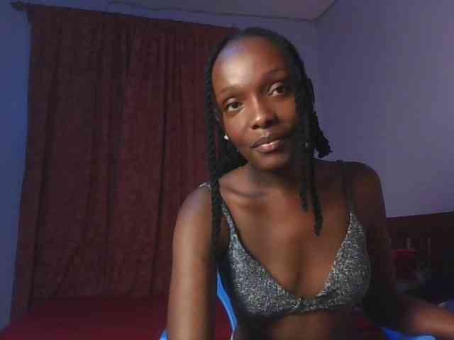 RealTemptress webcam