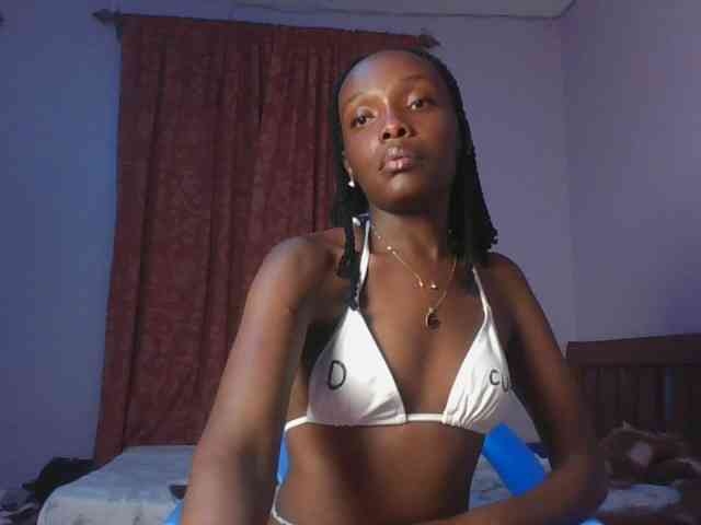 RealTemptress webcam