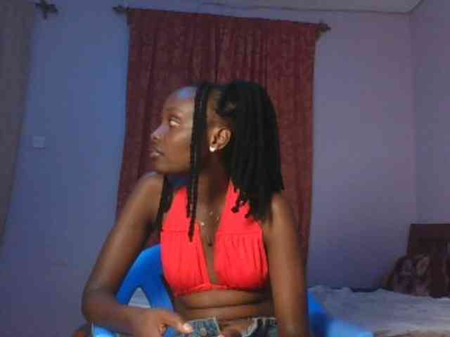 RealTemptress webcam