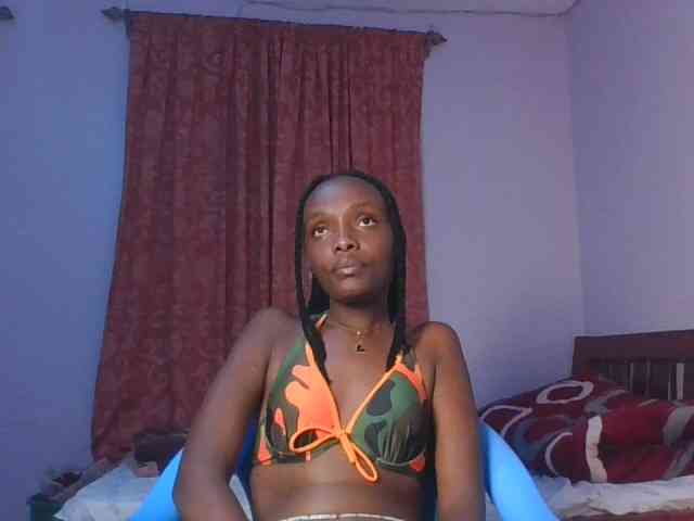 RealTemptress webcam