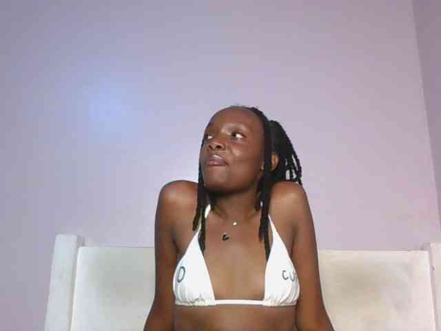 RealTemptress webcam