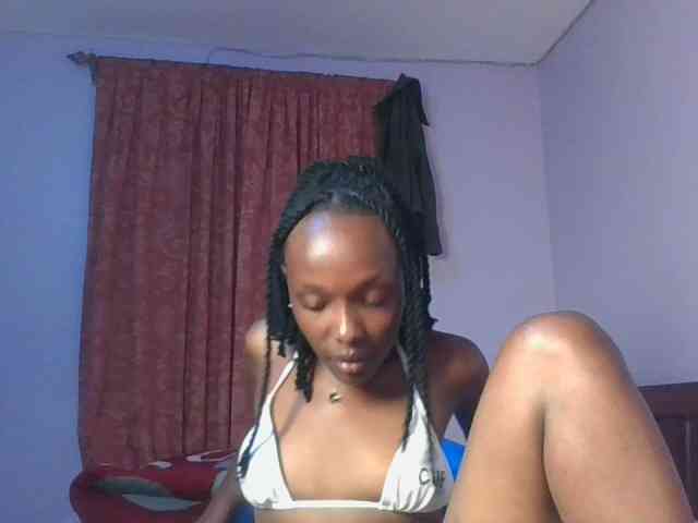 RealTemptress webcam