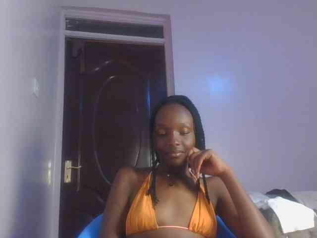 RealTemptress webcam