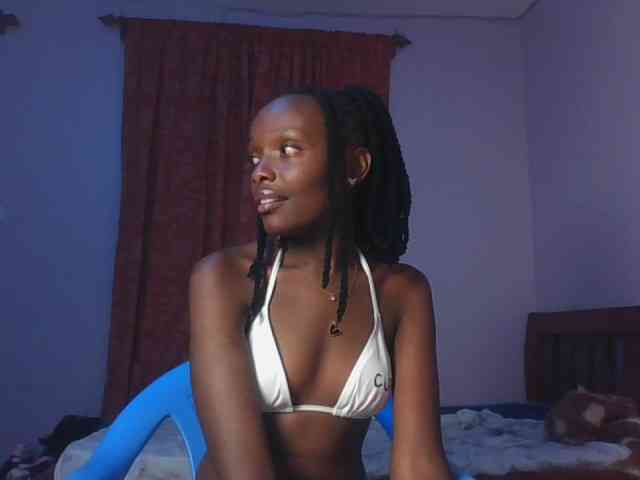 RealTemptress Live Webcam on BongaCams