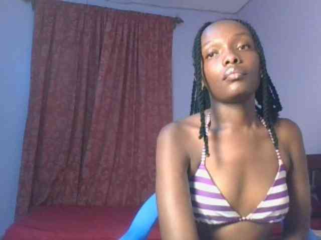 RealTemptress webcam