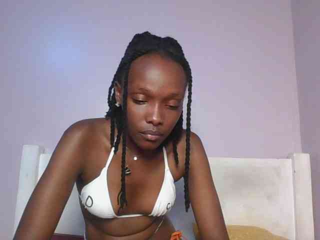 RealTemptress webcam