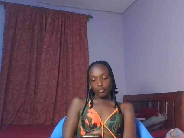 RealTemptress webcam