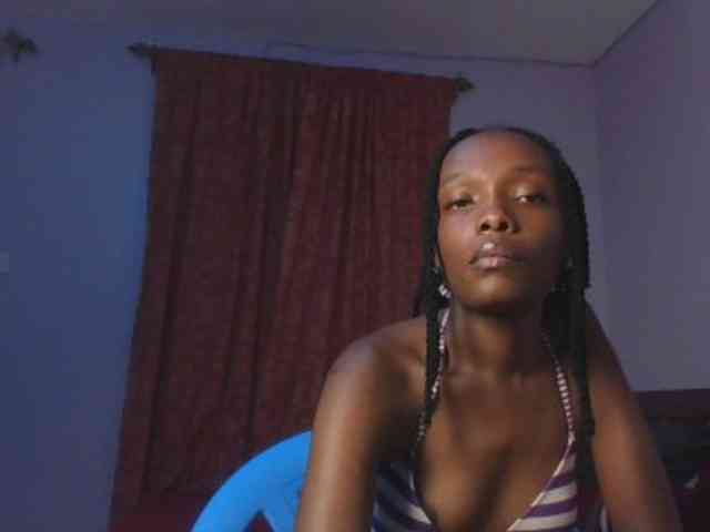 RealTemptress webcam