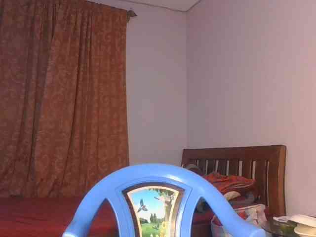 RealTemptress webcam