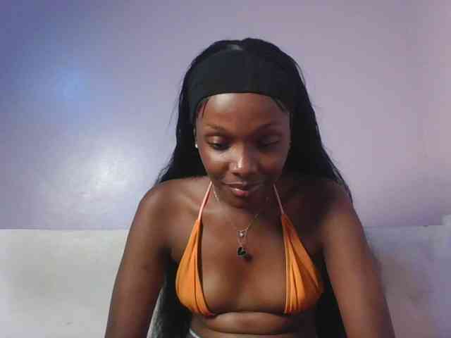 RealTemptress Live Webcam on BongaCams