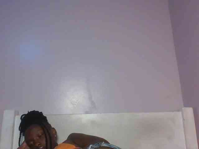 RealTemptress webcam