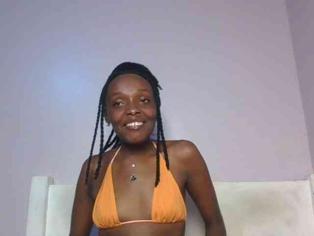 RealTemptress webcam