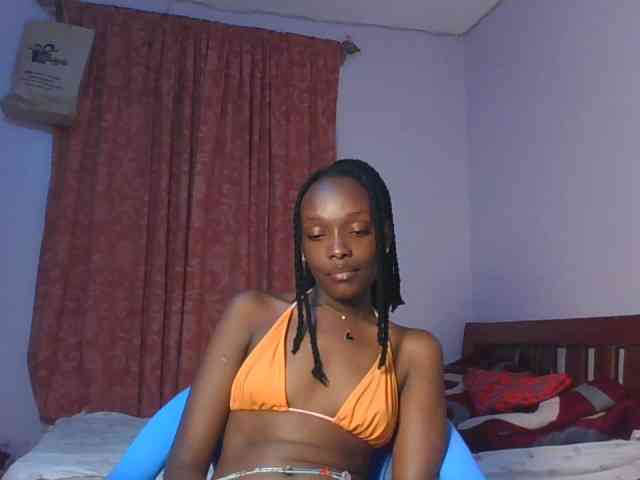 RealTemptress webcam