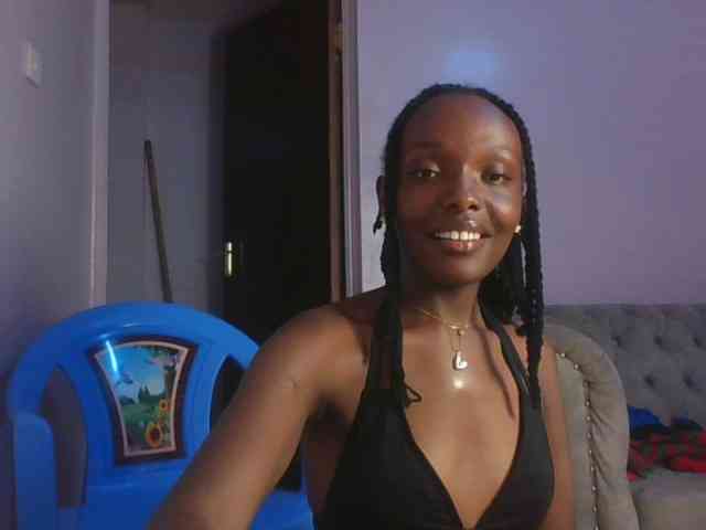 RealTemptress webcam