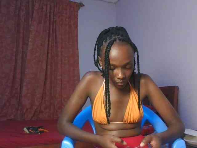 RealTemptress webcam