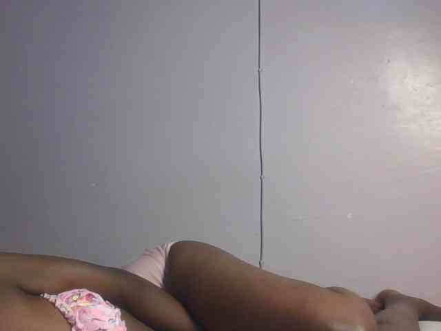 RealTemptress webcam