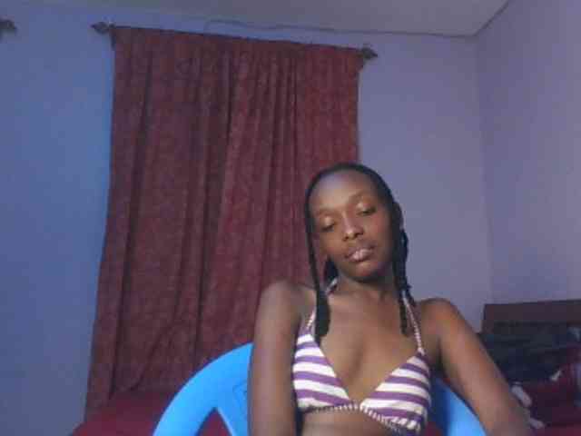 RealTemptress webcam