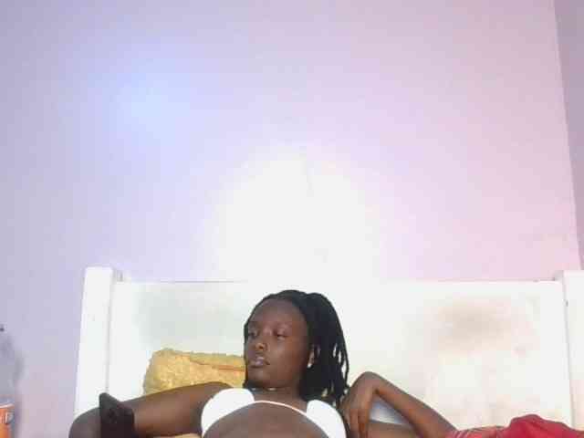 RealTemptress webcam