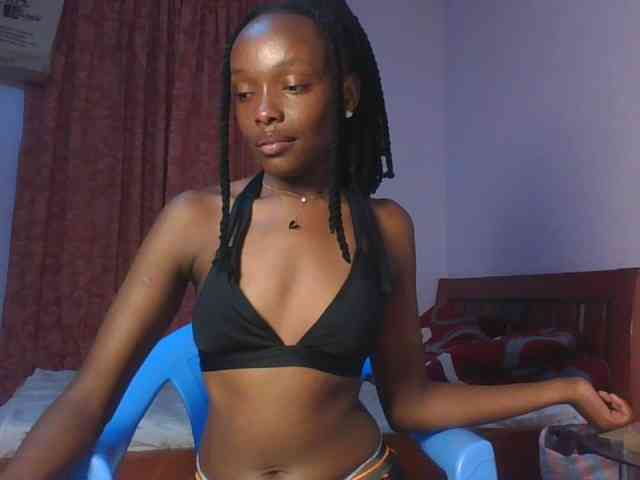 RealTemptress webcam