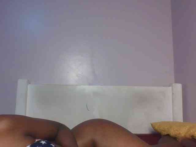 RealTemptress webcam