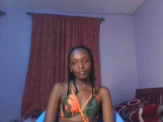 RealTemptress webcam