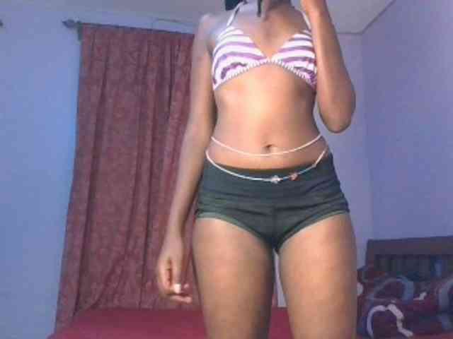 RealTemptress webcam