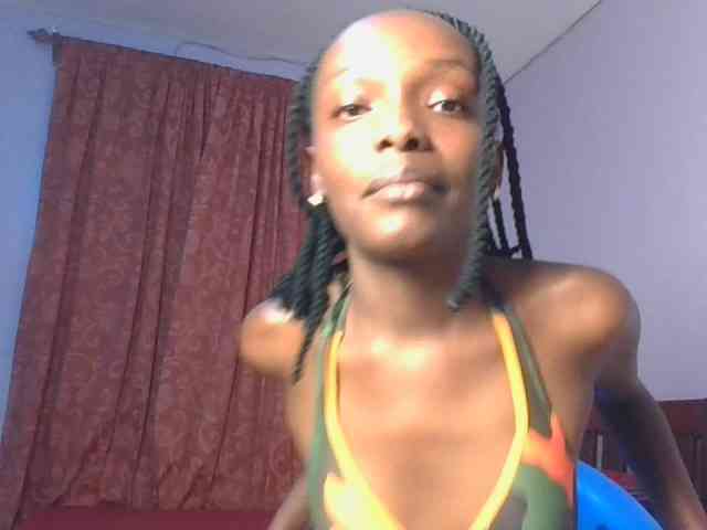 RealTemptress webcam