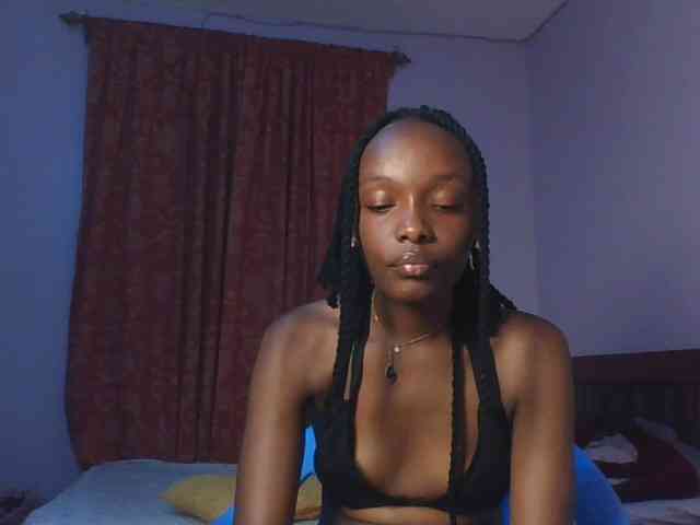 RealTemptress webcam