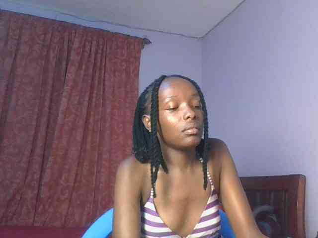 RealTemptress webcam