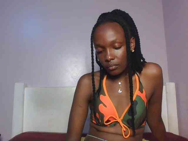 RealTemptress webcam