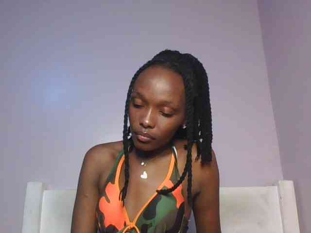 RealTemptress webcam